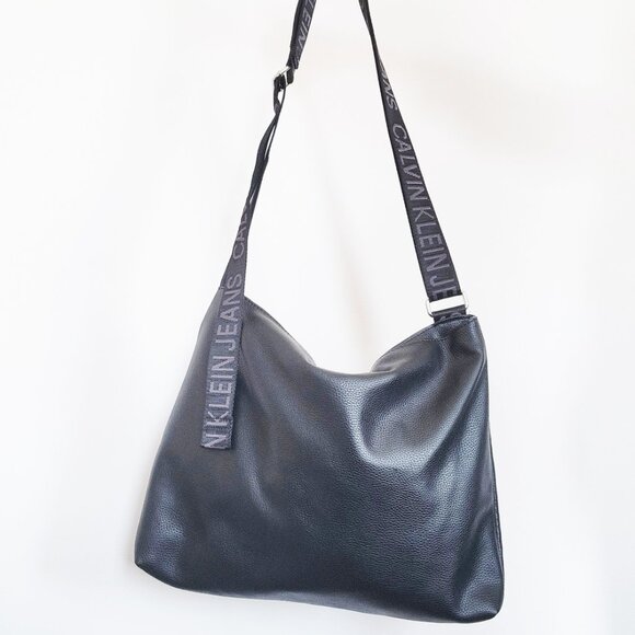 Calvin Klein big black leather purse ✦ spacious tote bag / shoulder bag - Picture 1 of 10